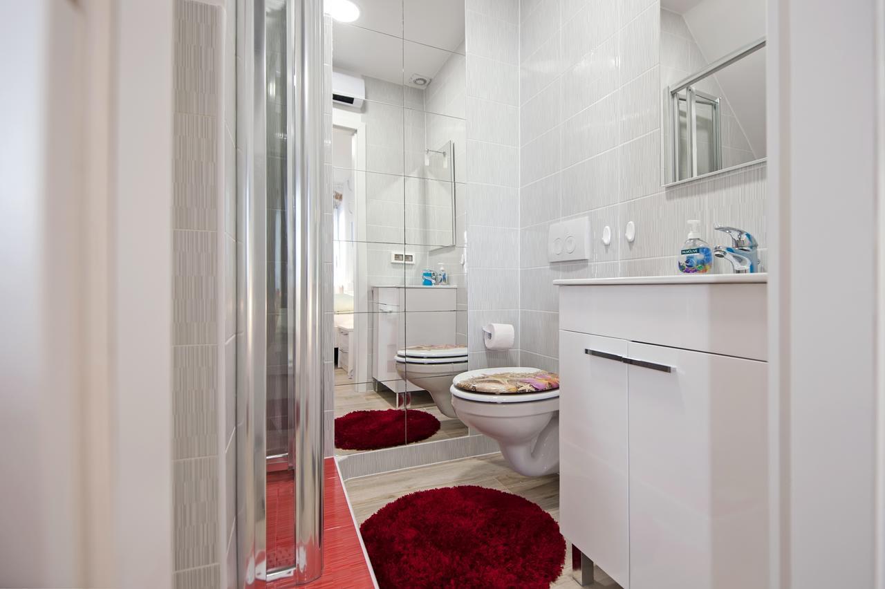 La Svalba Rooms & Studios Rovinj Buitenkant foto