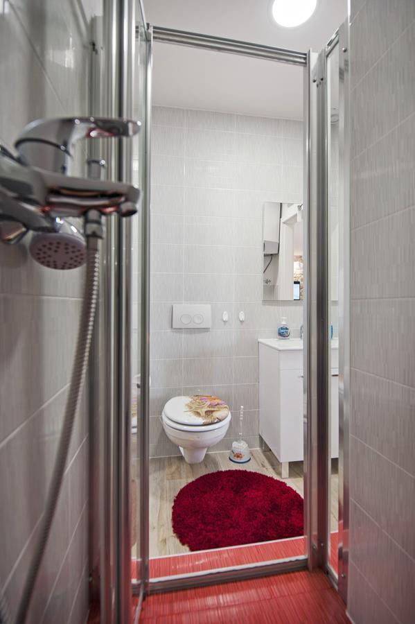 La Svalba Rooms & Studios Rovinj Buitenkant foto