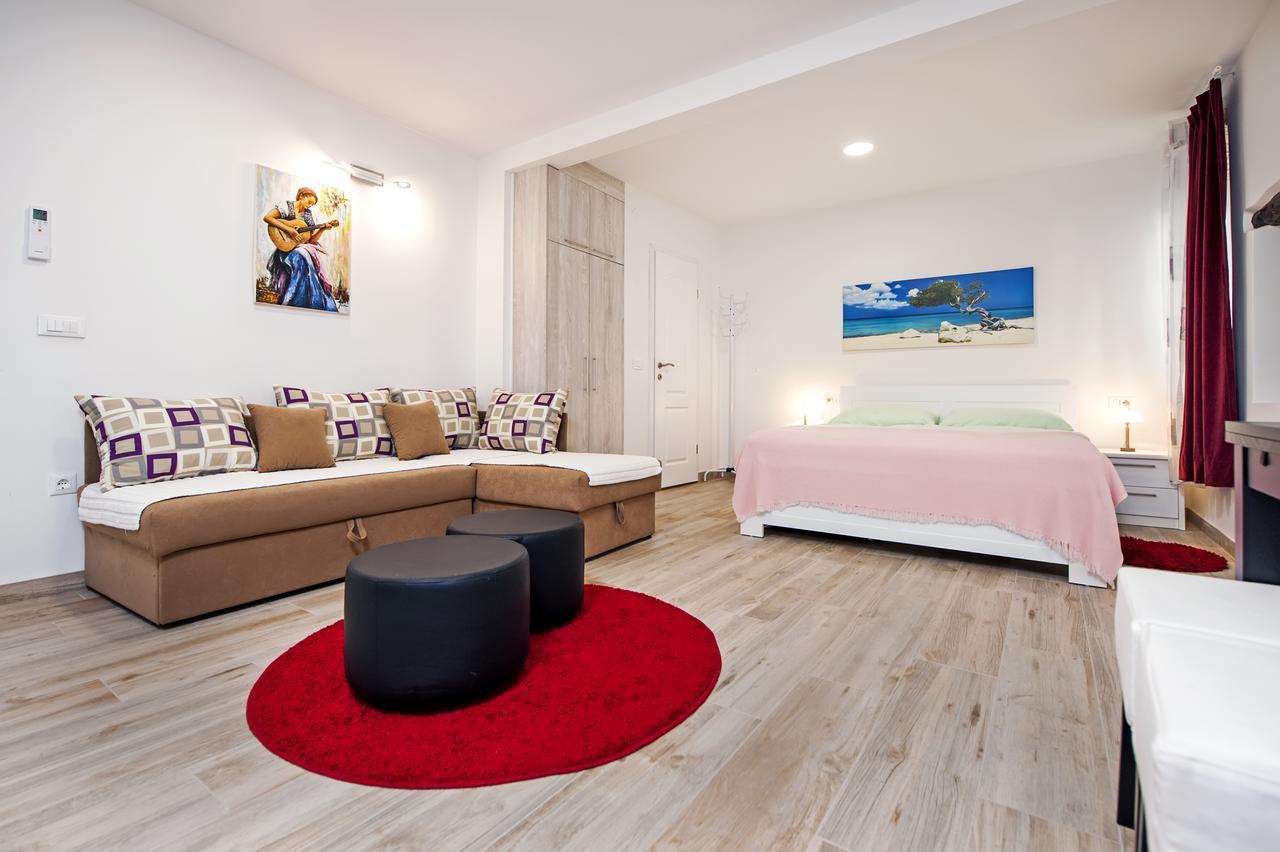 La Svalba Rooms & Studios Rovinj Buitenkant foto