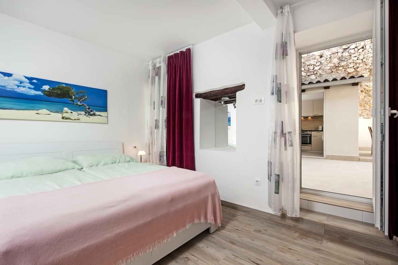 La Svalba Rooms & Studios Rovinj Buitenkant foto
