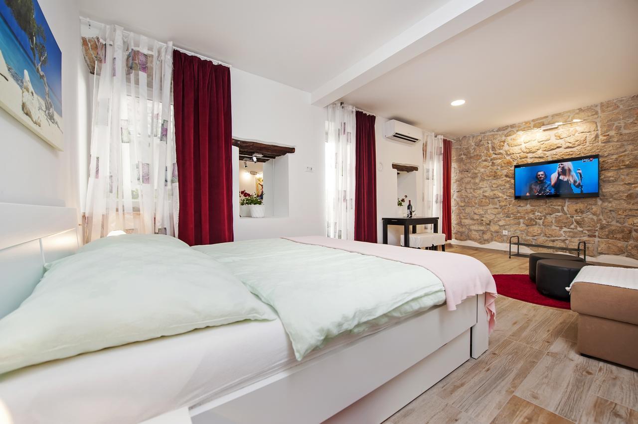 La Svalba Rooms & Studios Rovinj Buitenkant foto