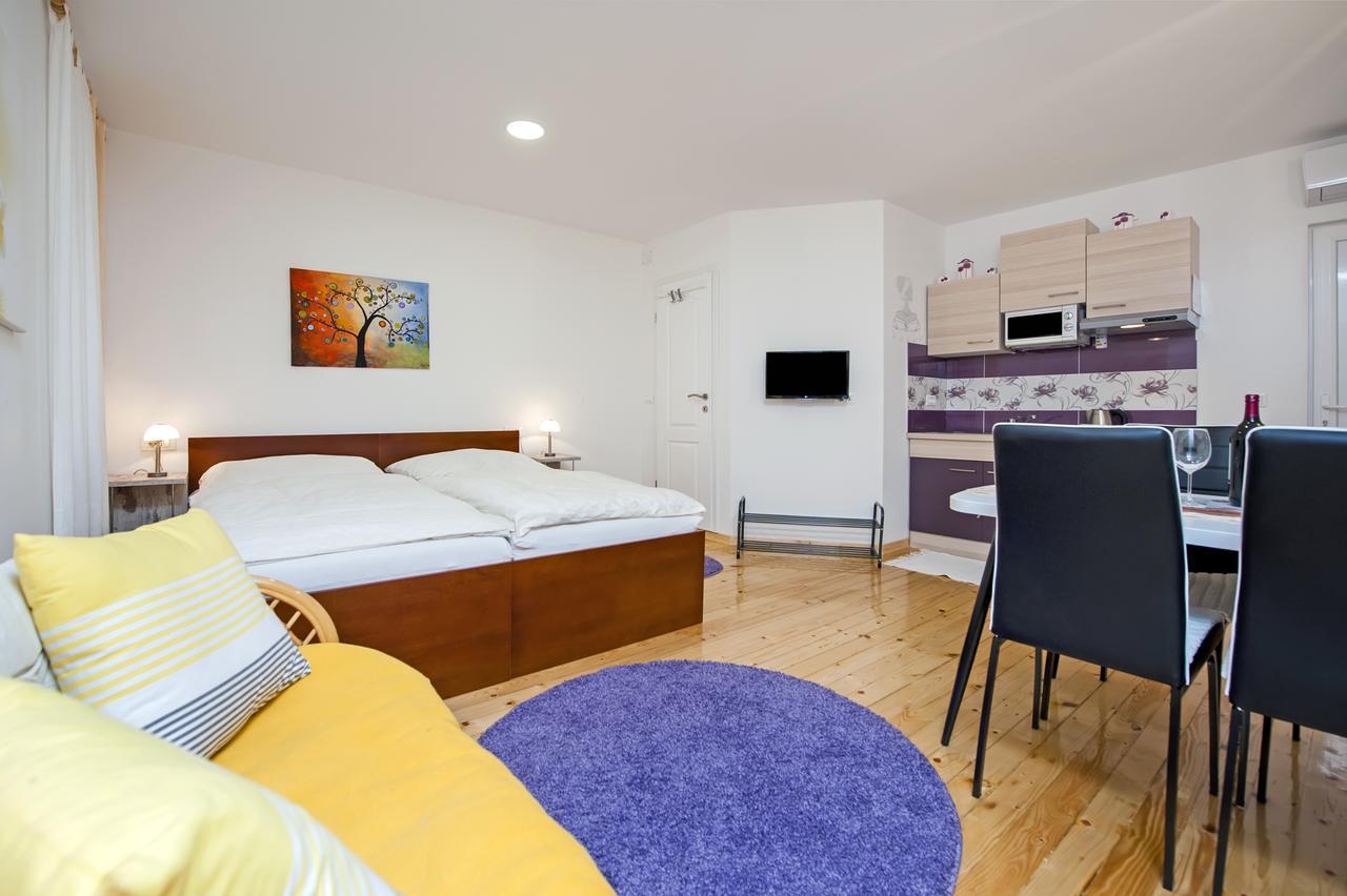 La Svalba Rooms & Studios Rovinj Buitenkant foto